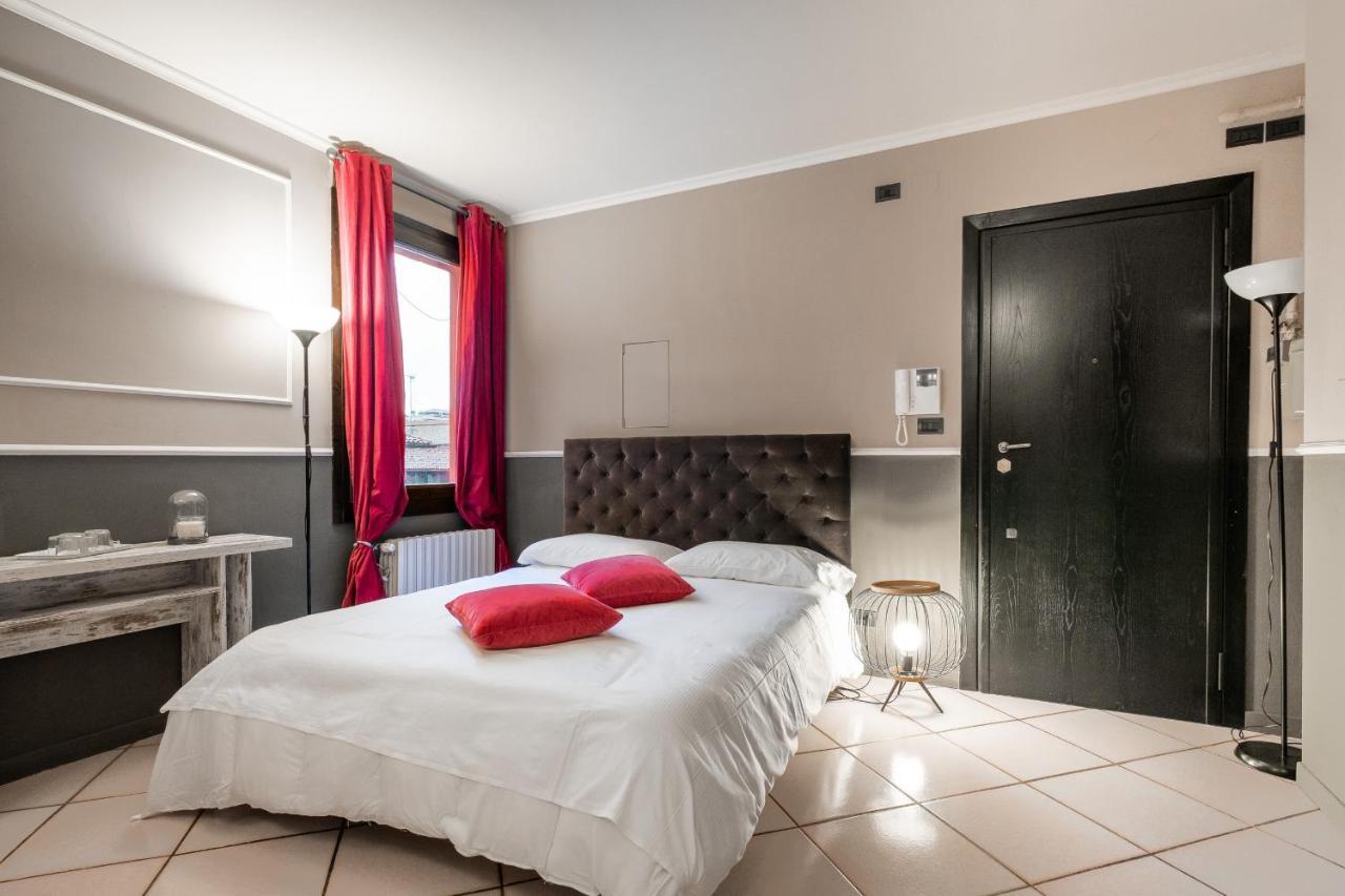 Studio Fusari A Piazza Maggiore By Wonderful Italy Bologna Exterior photo
